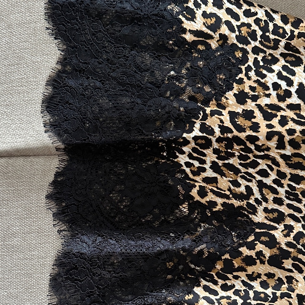 Leopard Print Camisole with Black Lace Trim - Picture 5 of 7